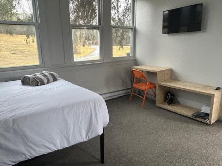 The Brooks Motel 4*